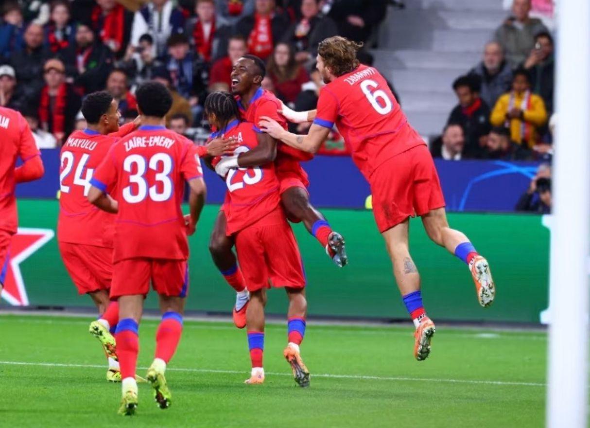 奥林匹亚科, 是大呼过瘾 奥林匹亚科, 是大呼过瘾